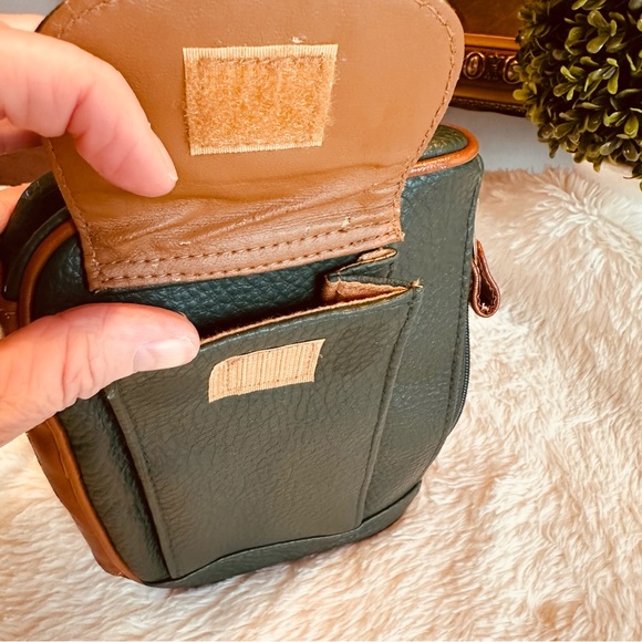 HUNTER GREEN KATHY LEE LEATHER COLLECTION CROSSBODY MESSENGER BAG GREAT - Picture 8 of 9